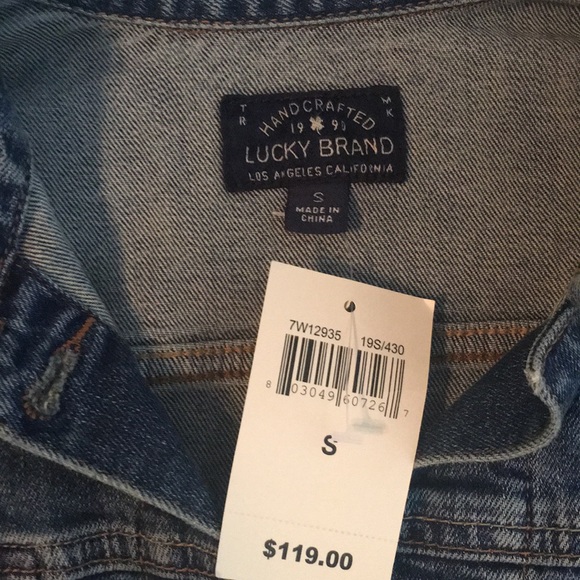 Lucky brand denim jacket - Picture 2 of 8